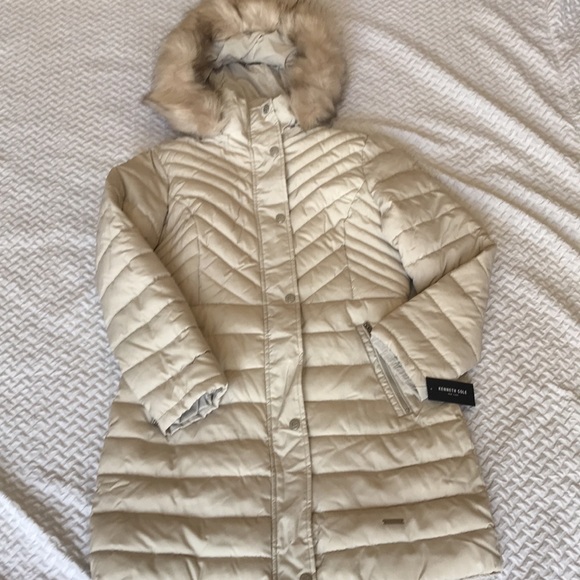 Kenneth Cole New York Quilted Puffer Jacket - Picture 3 of 16